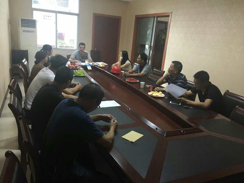 2017年7月1日黨員會議《會議主題：一、學(xué)習(xí)廖俊波找差距、抓落實(shí)主題組織生活會。二、學(xué)習(xí)袁毅同志在學(xué)習(xí)廖俊波同志先進(jìn)事跡座談會上的講話。三、劉云山在福建調(diào)研時強(qiáng)調(diào)學(xué)習(xí)弘揚(yáng)廖俊波同志崇高精神在為民實(shí)干中發(fā)揮先鋒模范作用的文章。》