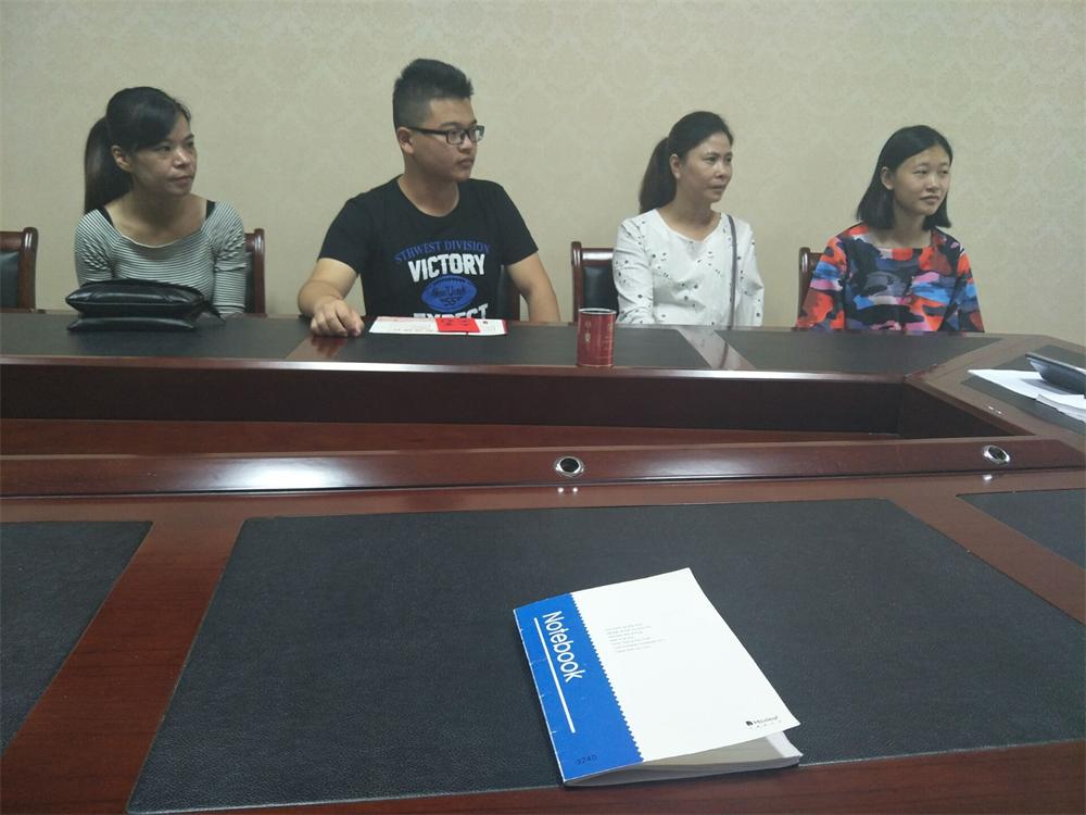 福建易順建筑工程有限公司2017年第一屆：“金秋助學(xué)，學(xué)子圓夢，誠信你我，感恩社會”