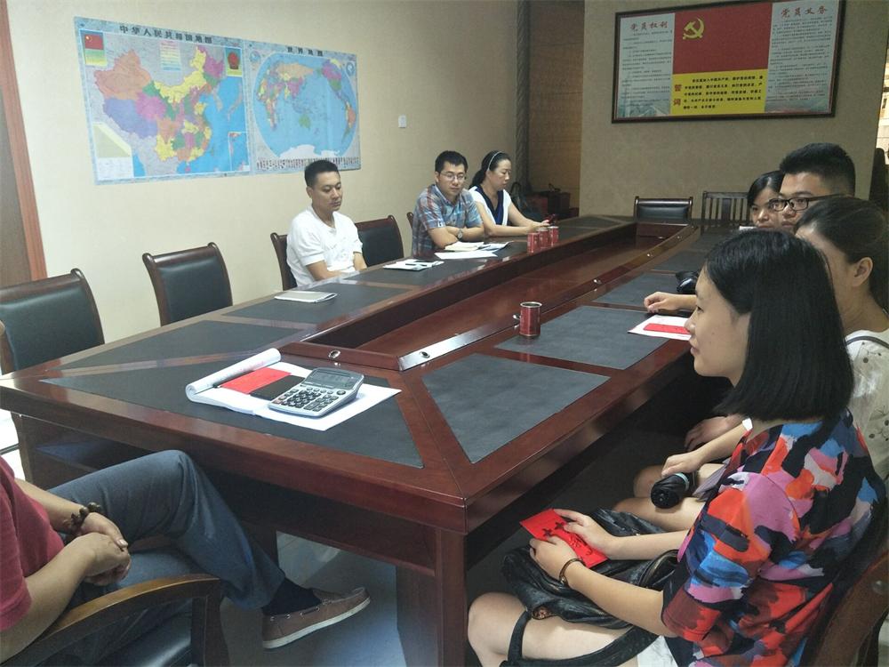 福建易順建筑工程有限公司2017年第一屆：“金秋助學(xué)，學(xué)子圓夢，誠信你我，感恩社會”