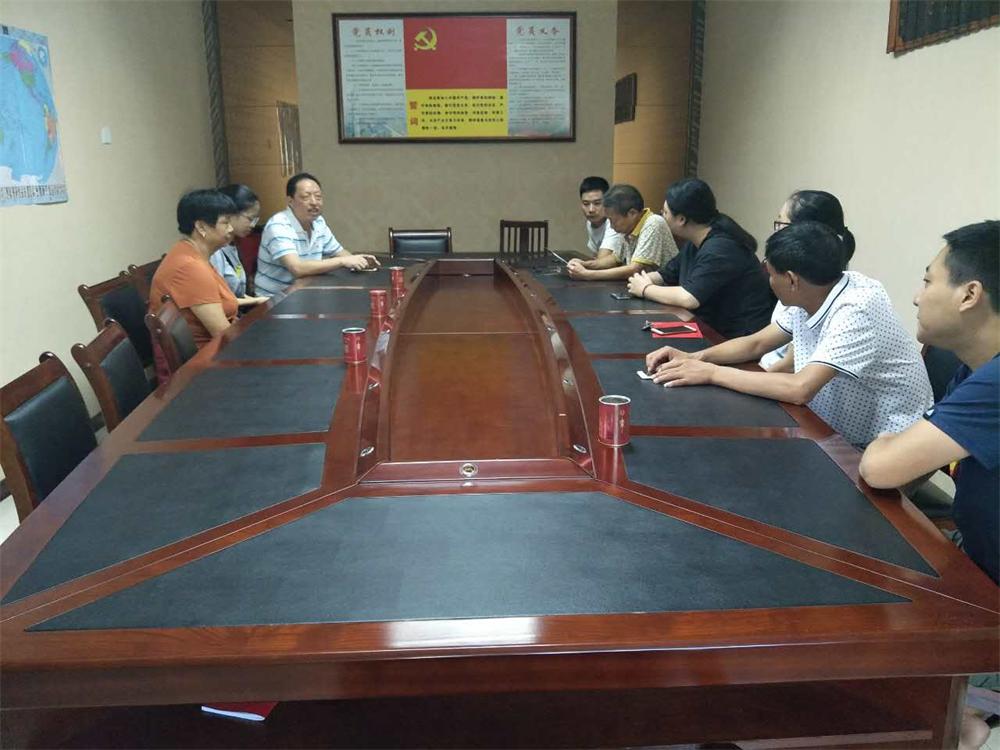 福建易順建筑工程有限公司2017年第一屆：“金秋助學(xué)，學(xué)子圓夢，誠信你我，感恩社會”